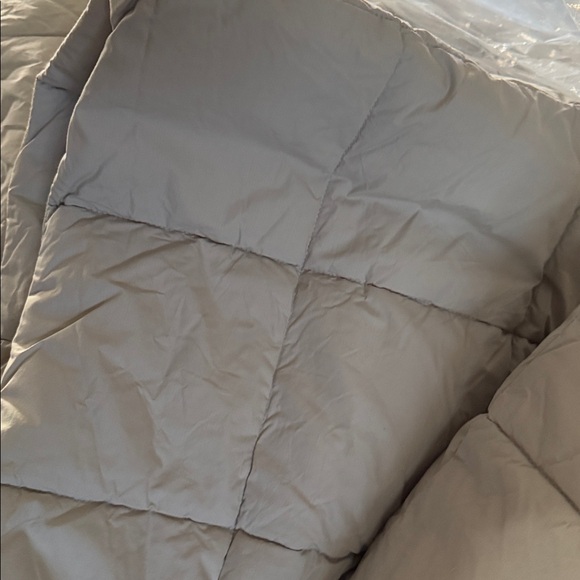 Boll & Branch Luxury alternative pewter Bed Blanket king/cal - Picture 3 of 4